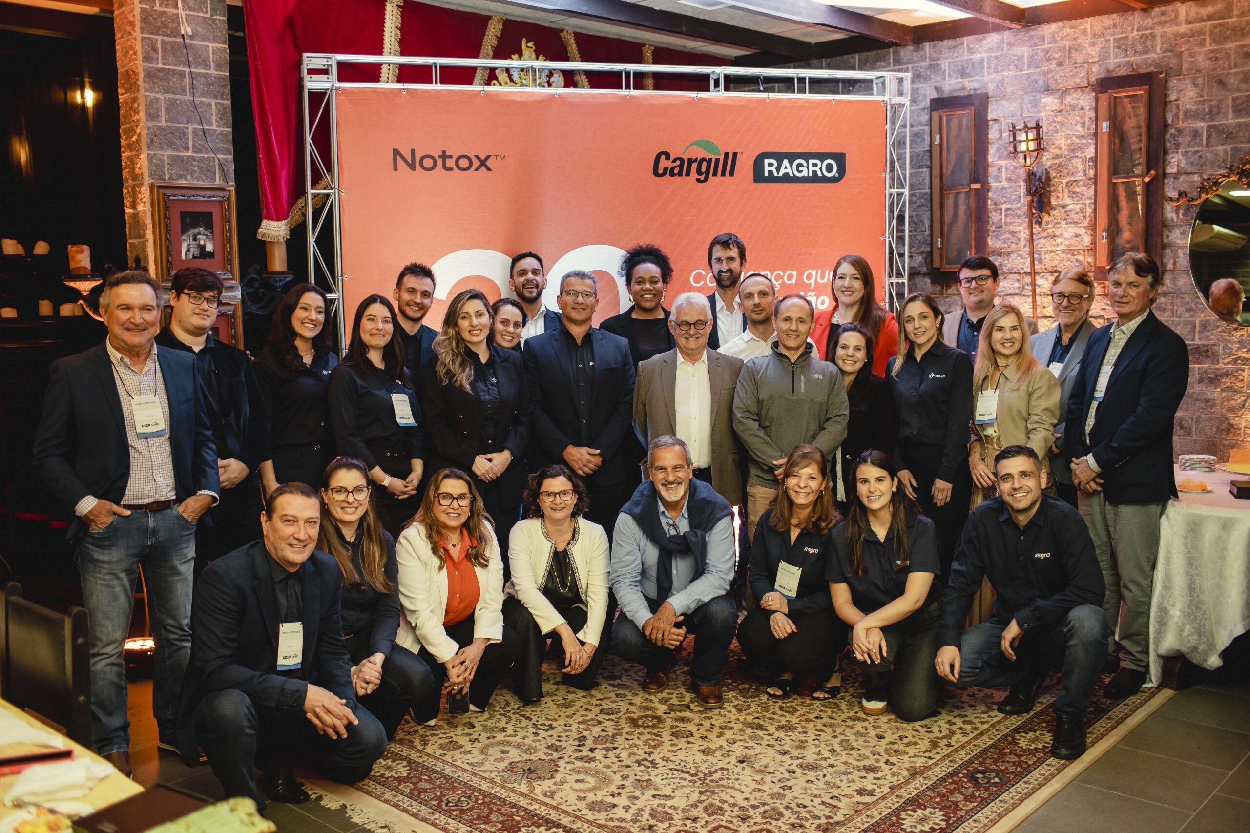 Ragro e Cargill celebram 20 anos de parceria em jantar especial